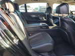 BMW Series 7 2016