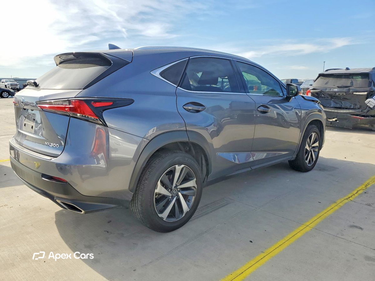 Lexus NX 2021