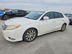 Toyota Avalon 2012