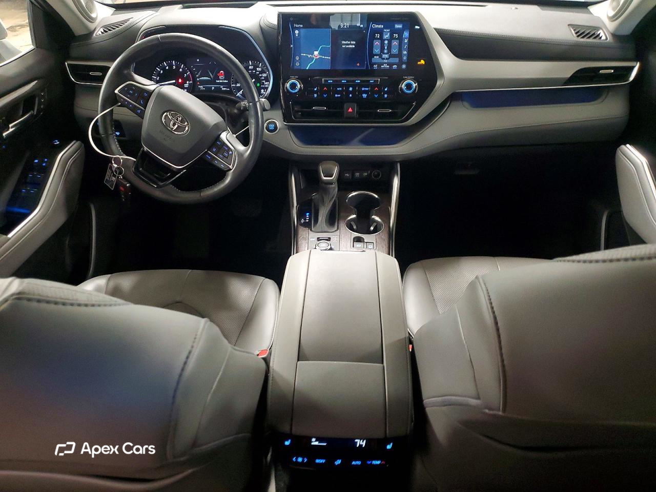 Toyota Highlander 2021