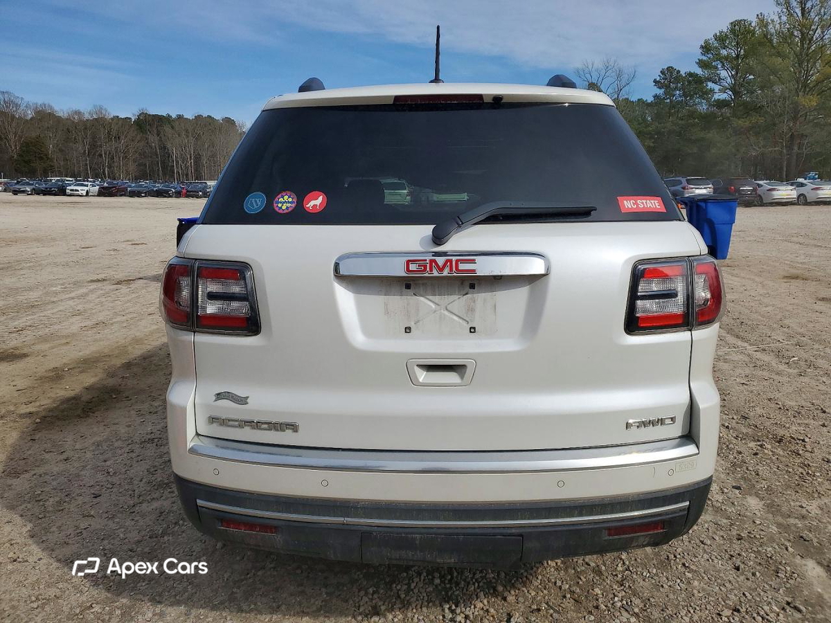 GMC Acadia 2016