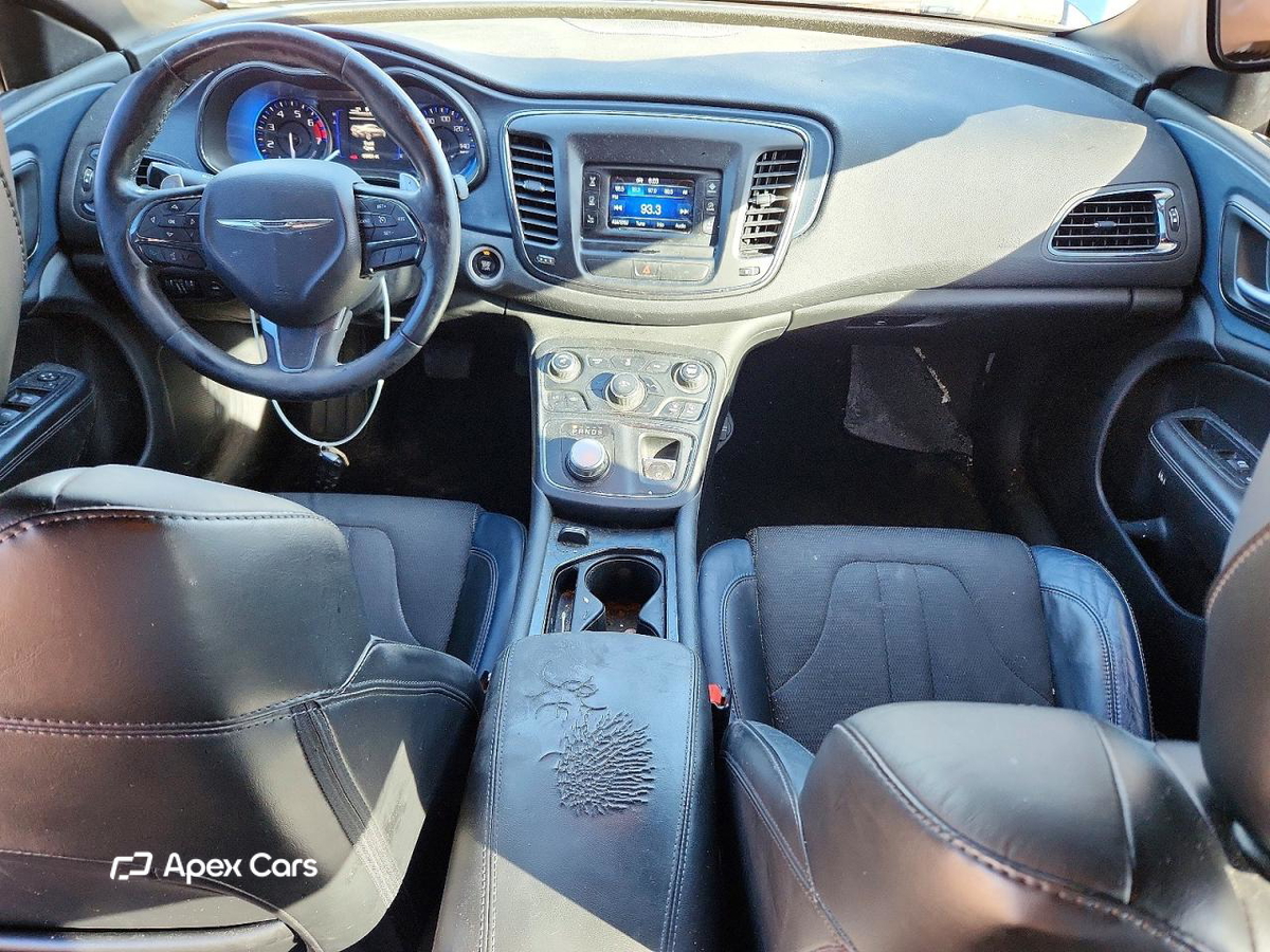 Chrysler 200 2015
