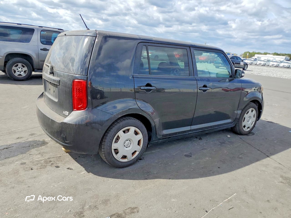 Scion xB 2009
