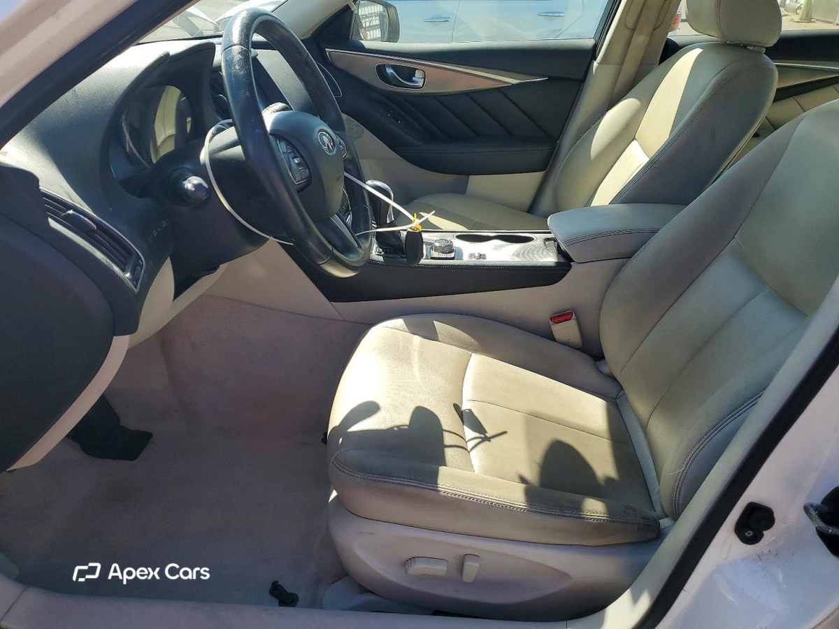 Infiniti Q50 2017