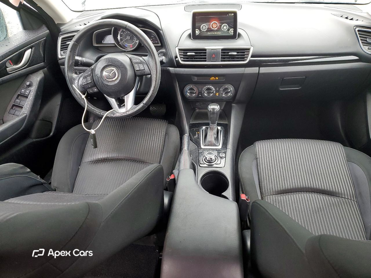Mazda 3 2016