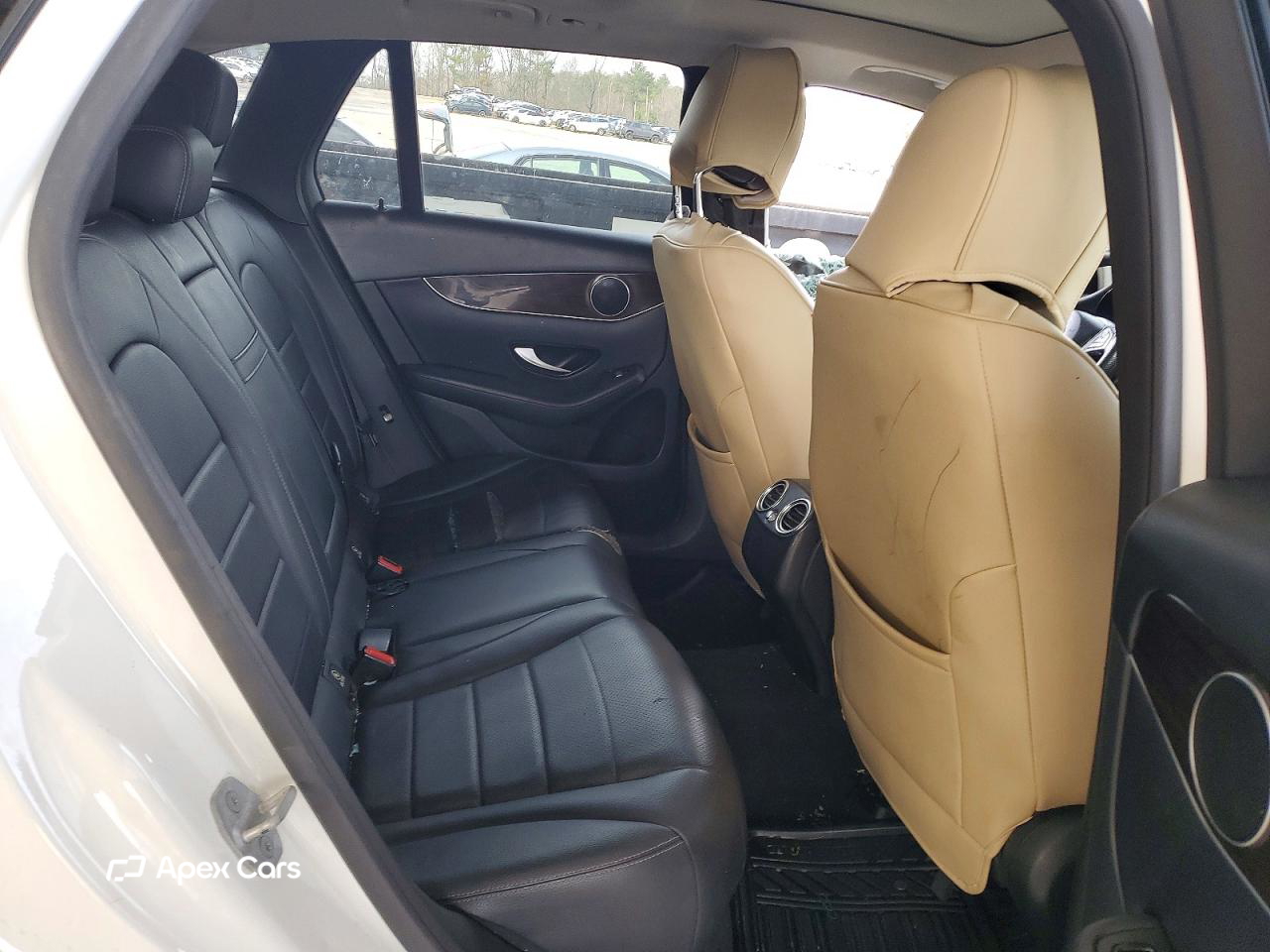 Mercedes-Benz GLC 2016