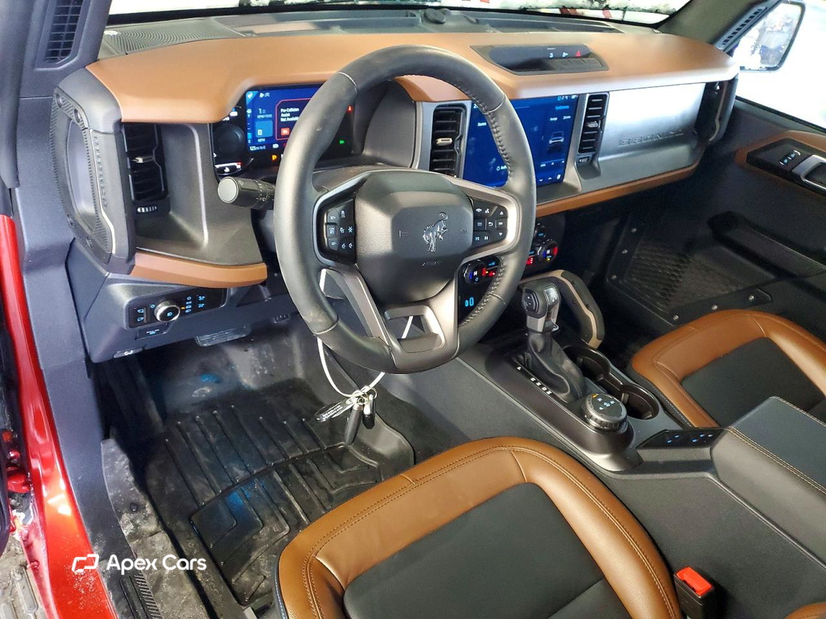 Ford Bronco 2024