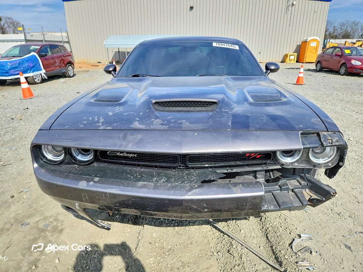 Dodge Challenger 2021