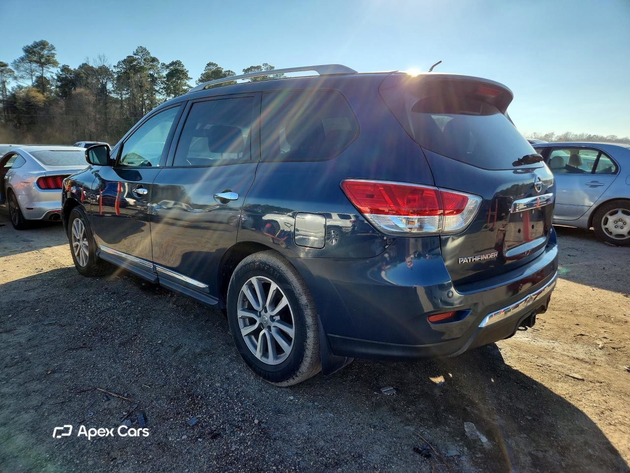 Nissan Pathfinder 2014
