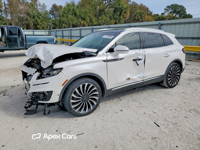 2019 Lincoln Nautilus - Image 1 of 5