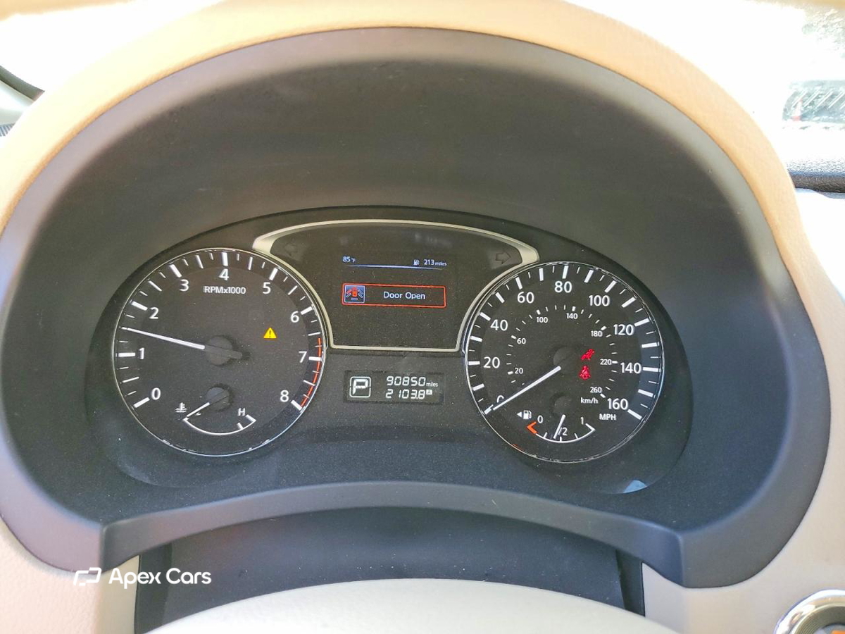 Nissan Altima 2015