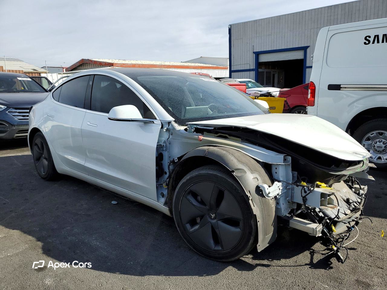 Tesla Model 3 2020