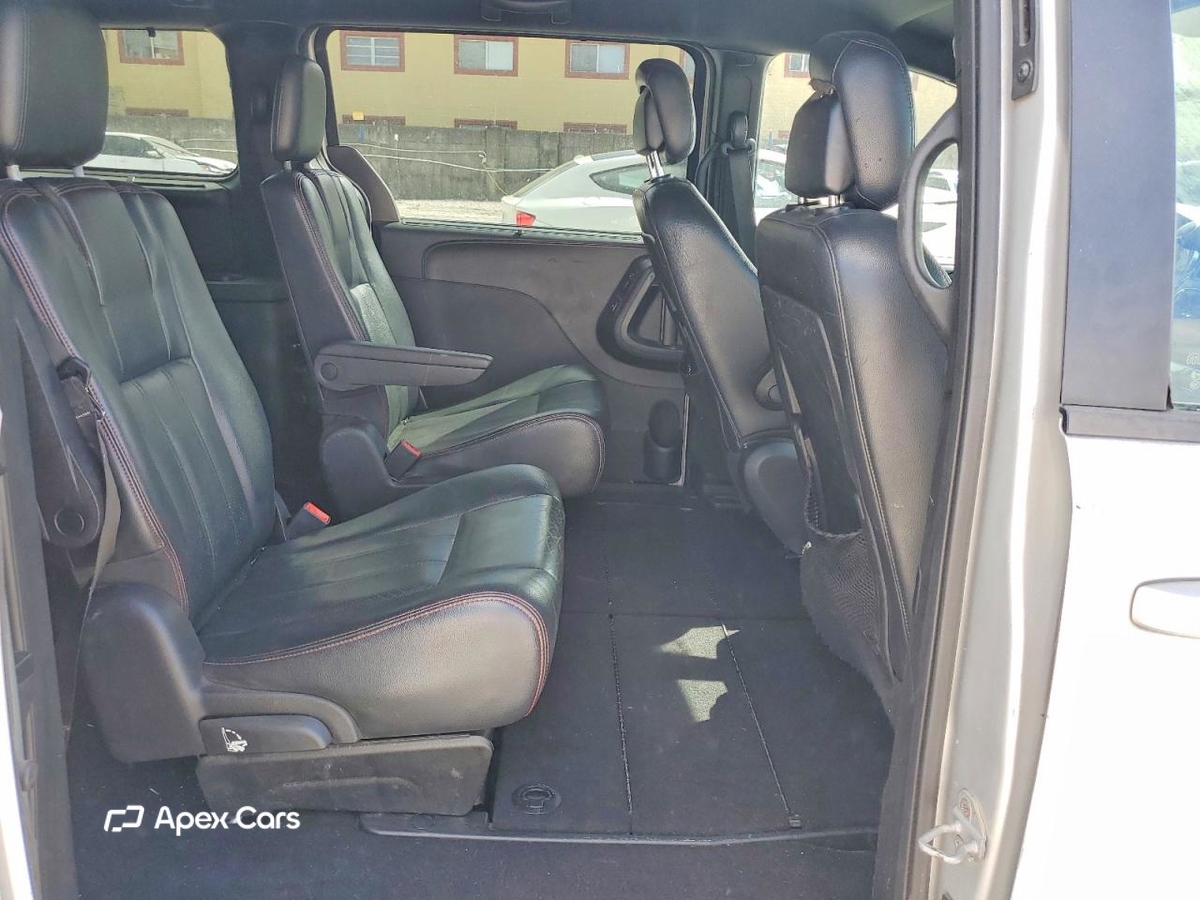 Dodge Caravan 2012