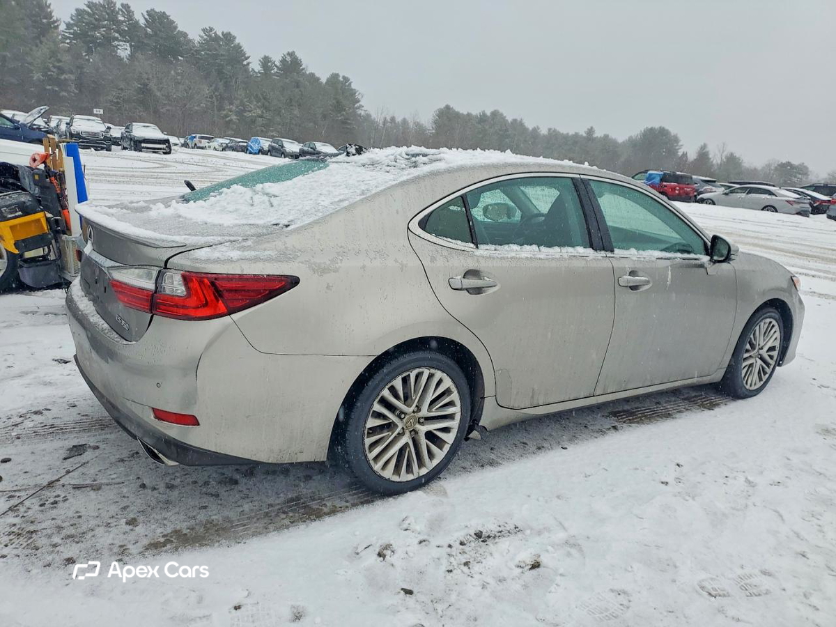 Lexus ES 2016