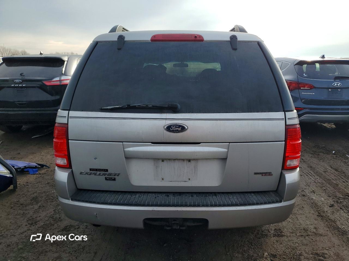 Ford Explorer 2005