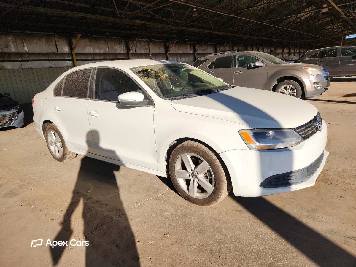Volkswagen Jetta 2014
