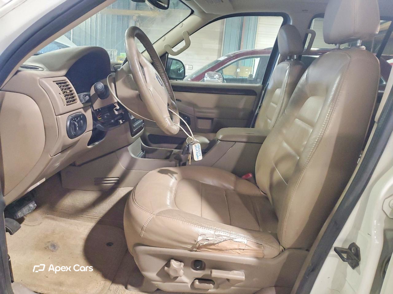 Ford Explorer 2004