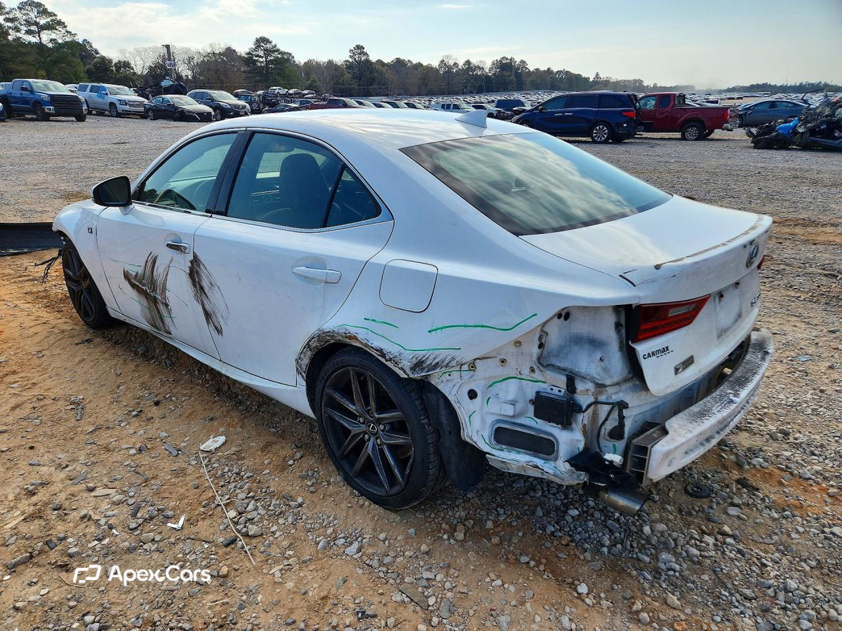 Lexus IS 2016