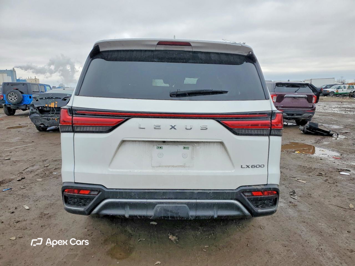 Lexus LX 2024