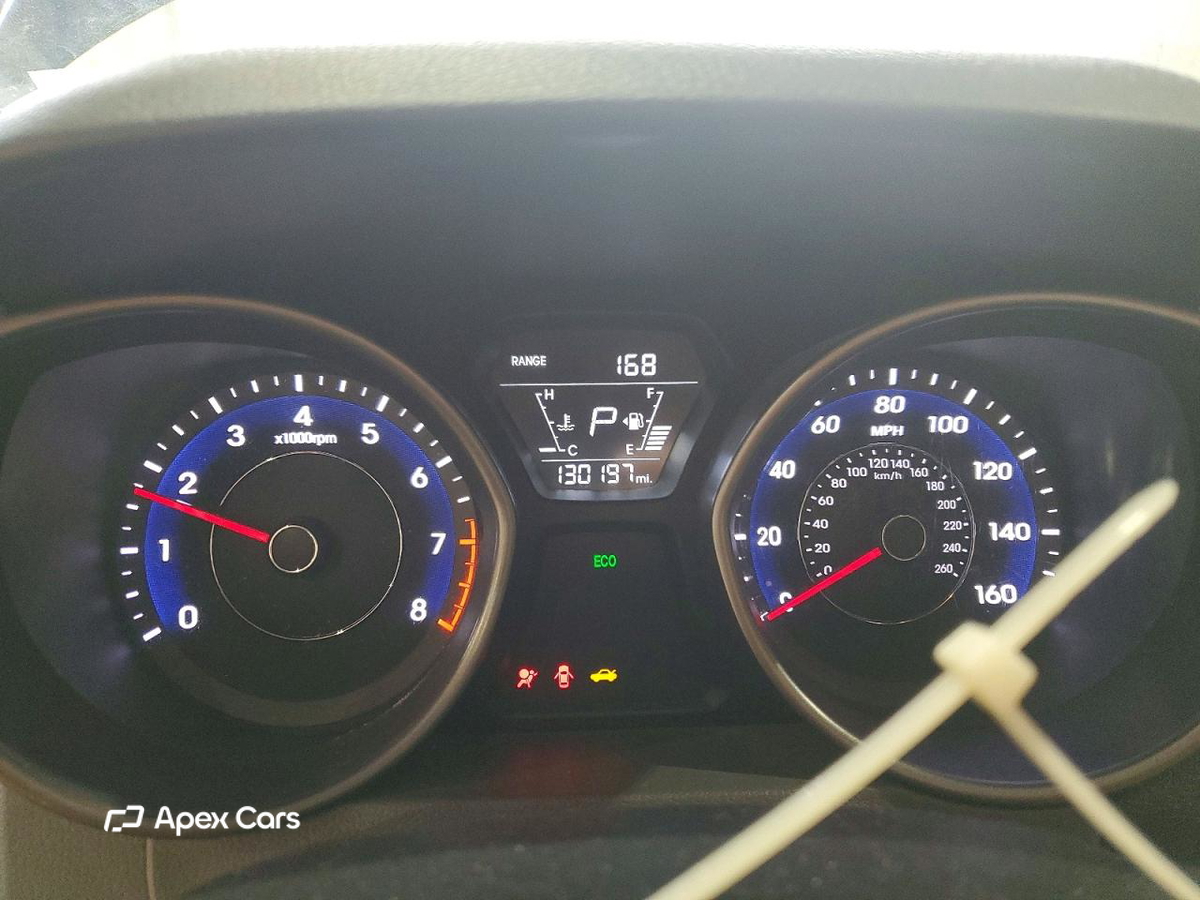Hyundai Elantra 2016