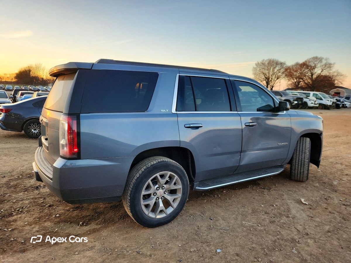 GMC Yukon 2016