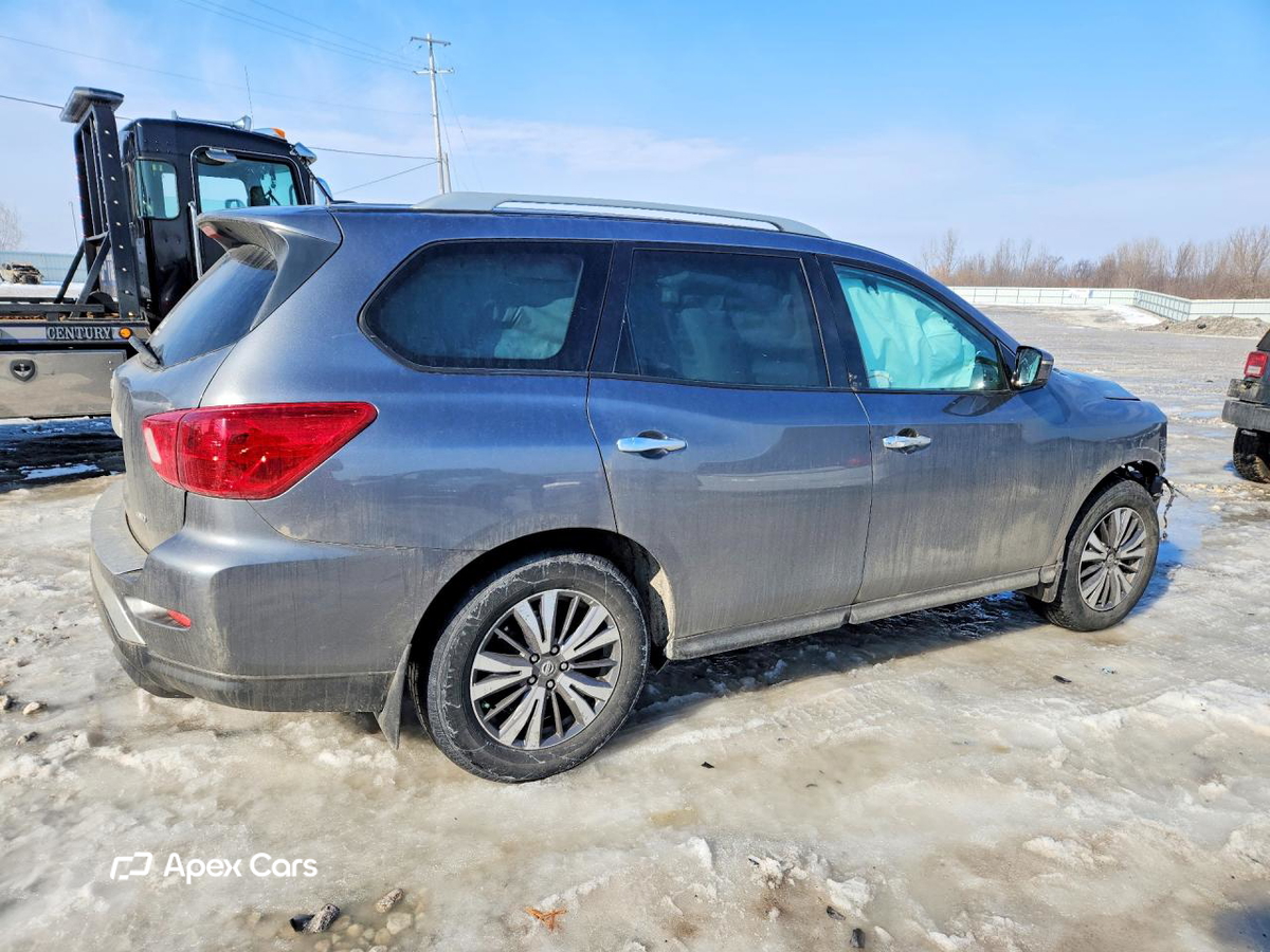Nissan Pathfinder 2017