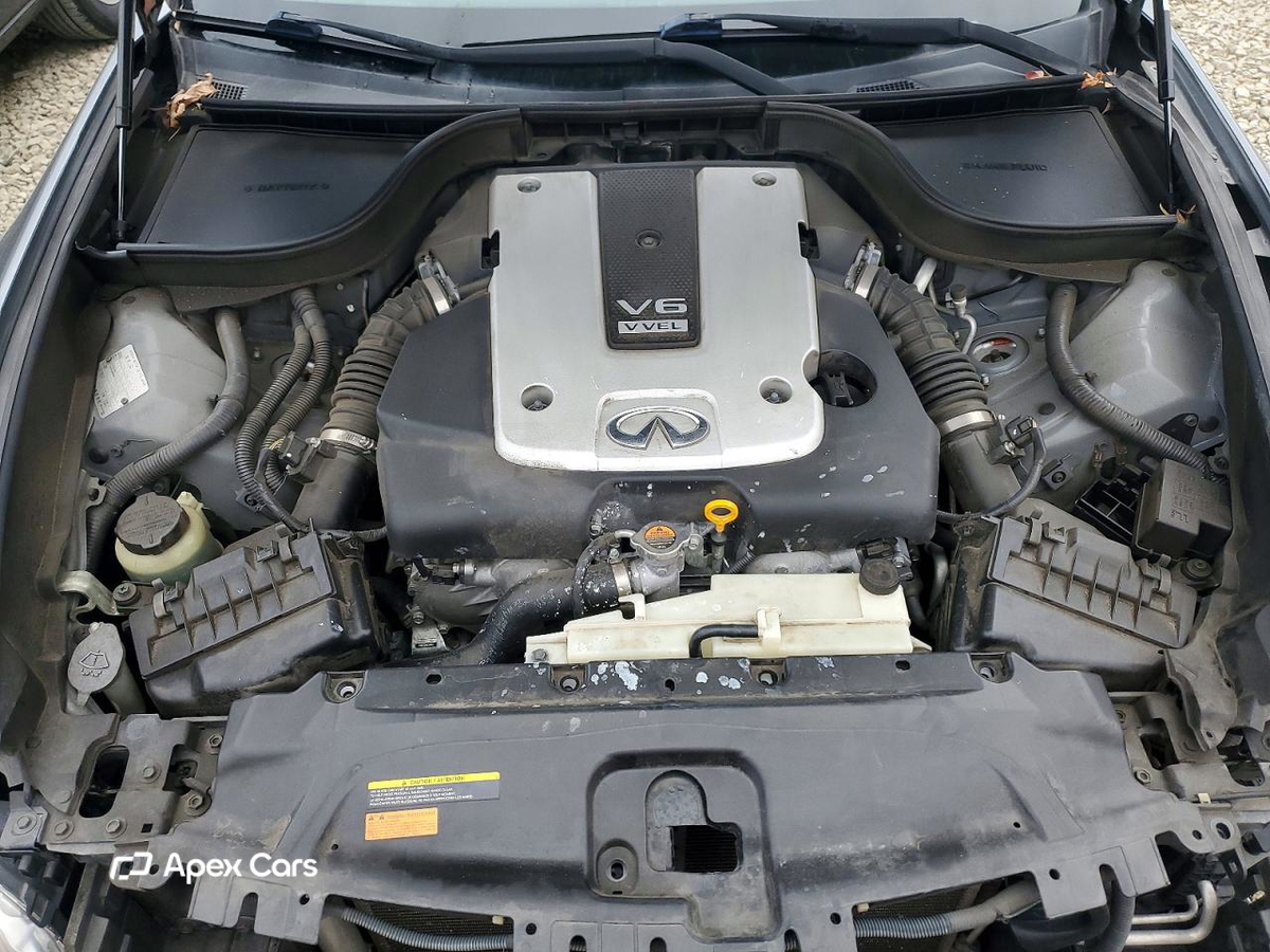 Infiniti G 2010
