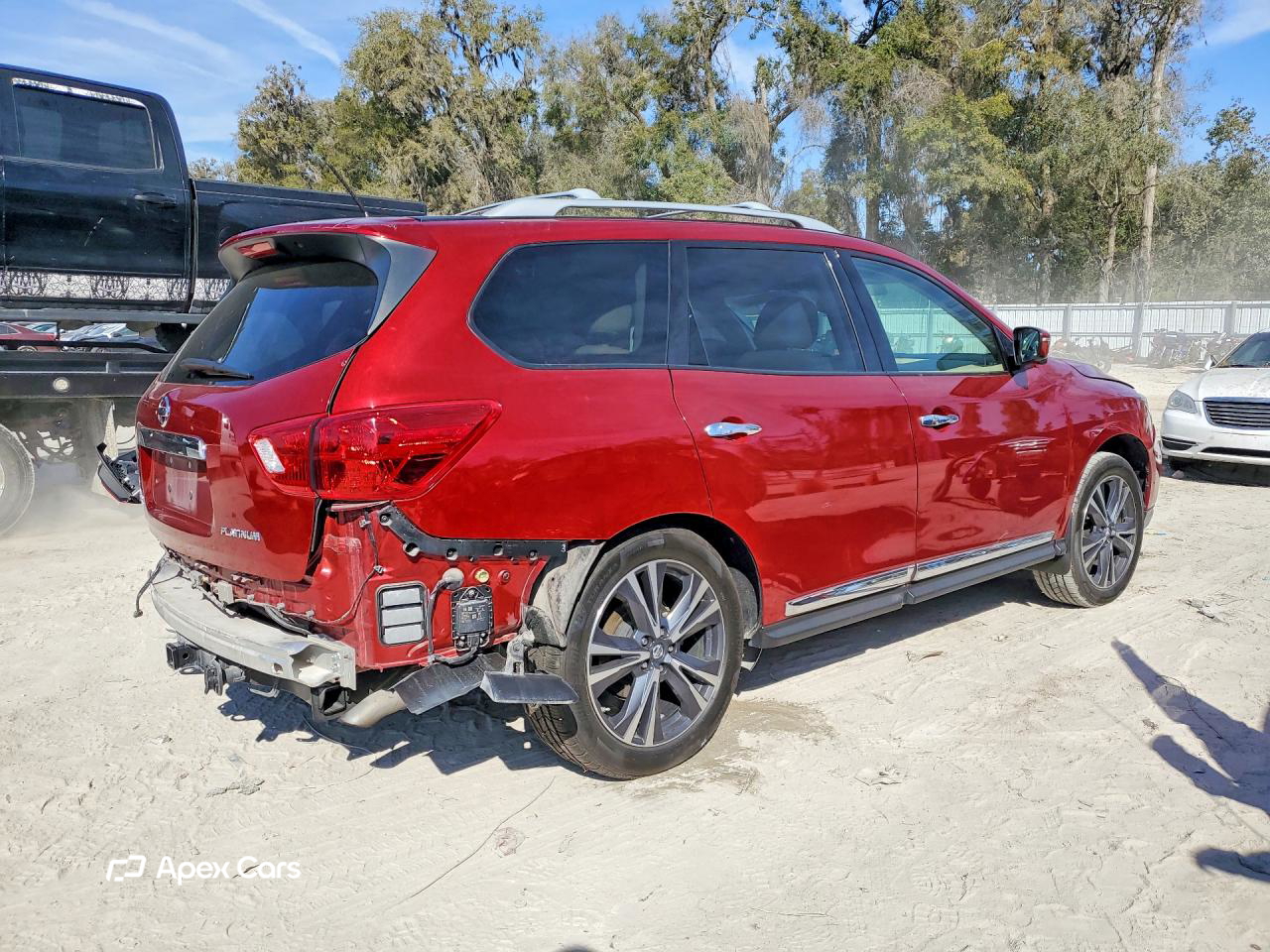 Nissan Pathfinder 2018