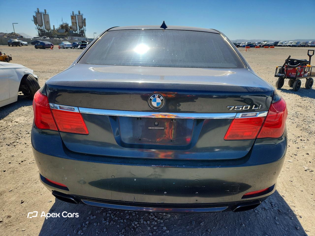 BMW Series 7 2011
