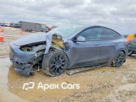 Tesla Model Y 2023 - Image 1 of 12