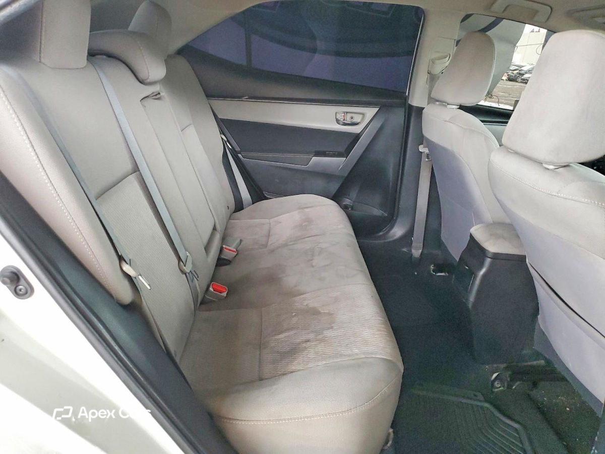 Toyota Corolla 2015