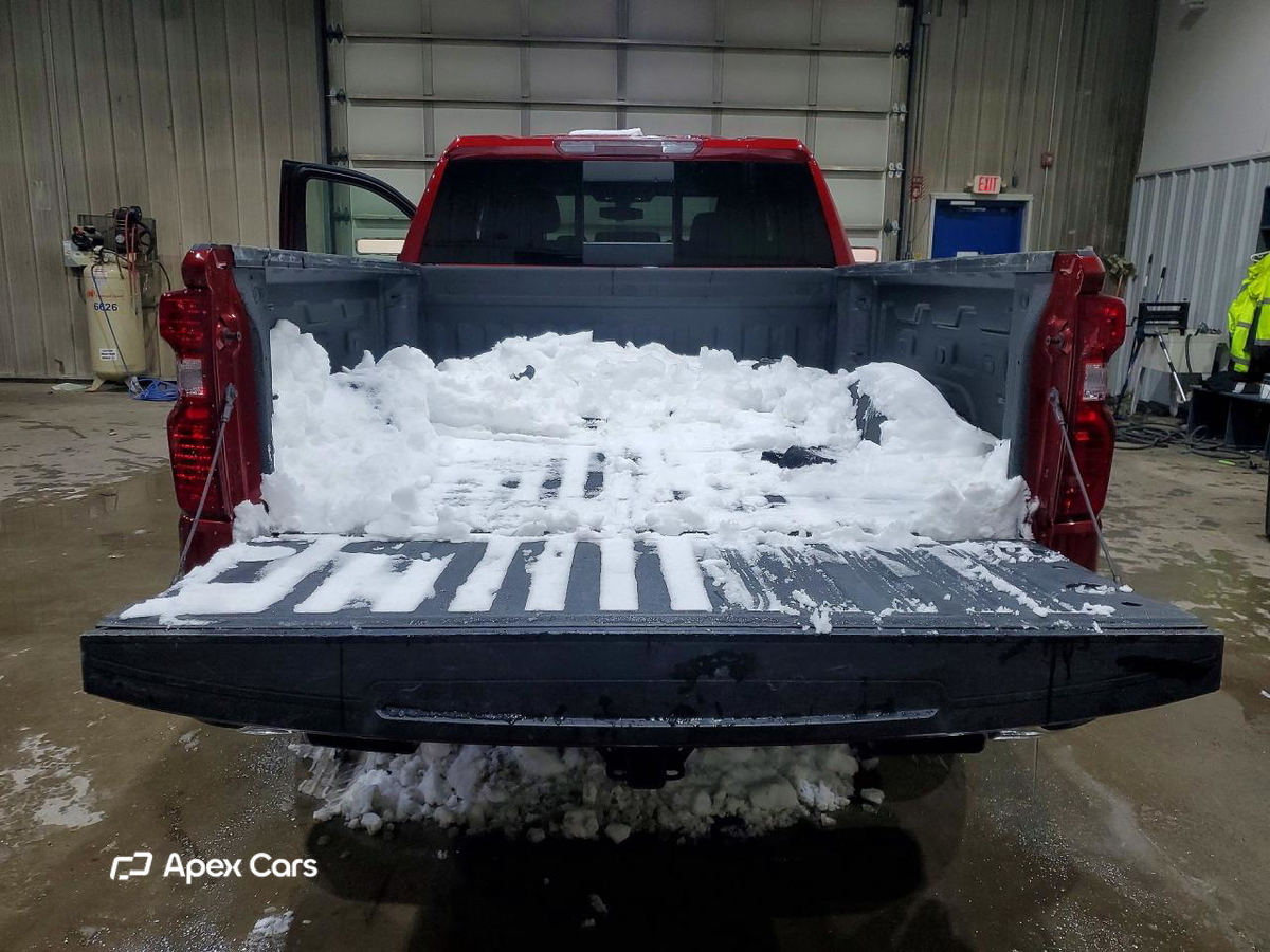 Chevrolet Silverado 2021