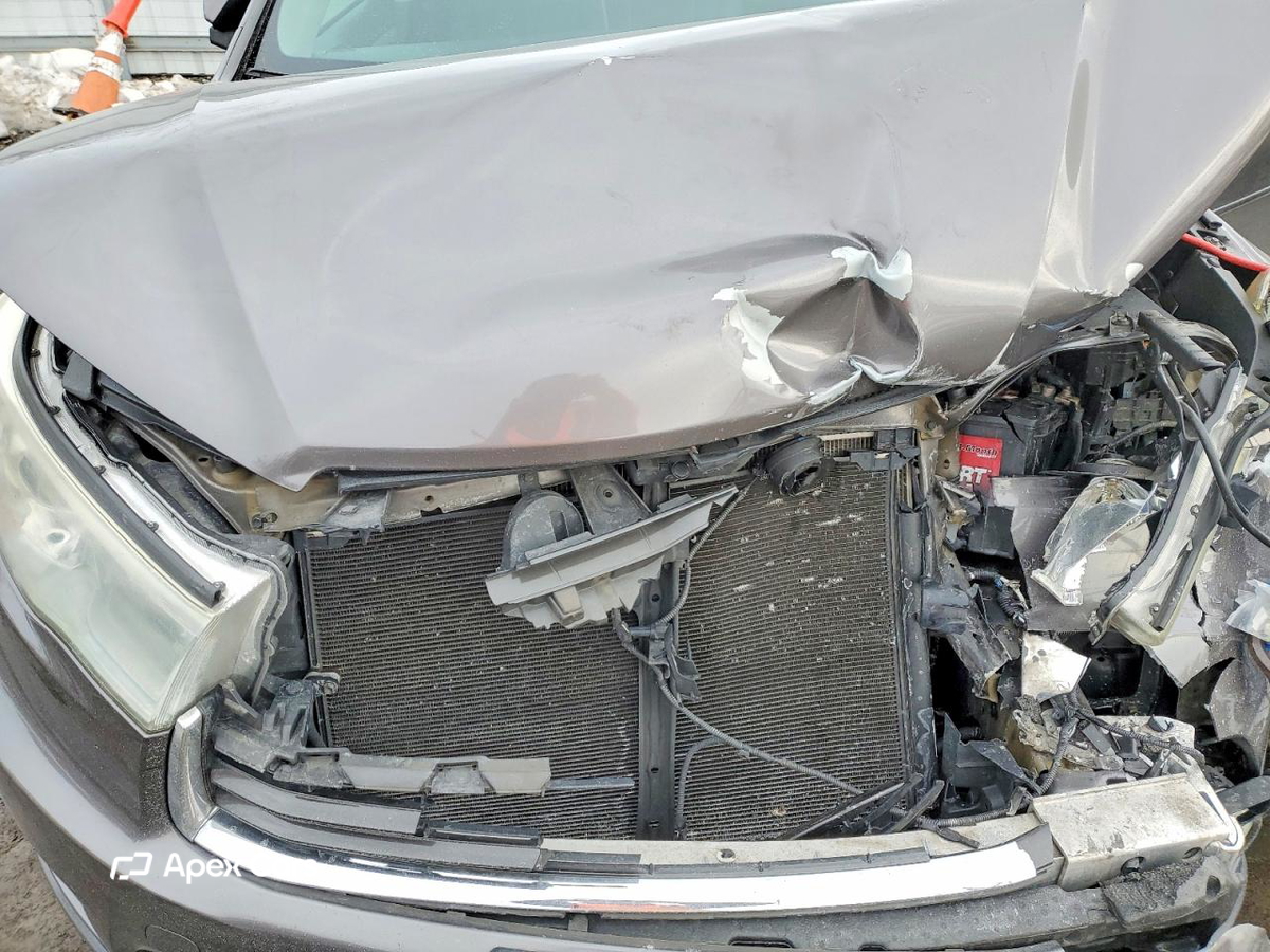 Toyota Highlander 2016