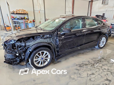 Ford Fusion 2020 - Image 1 of 14