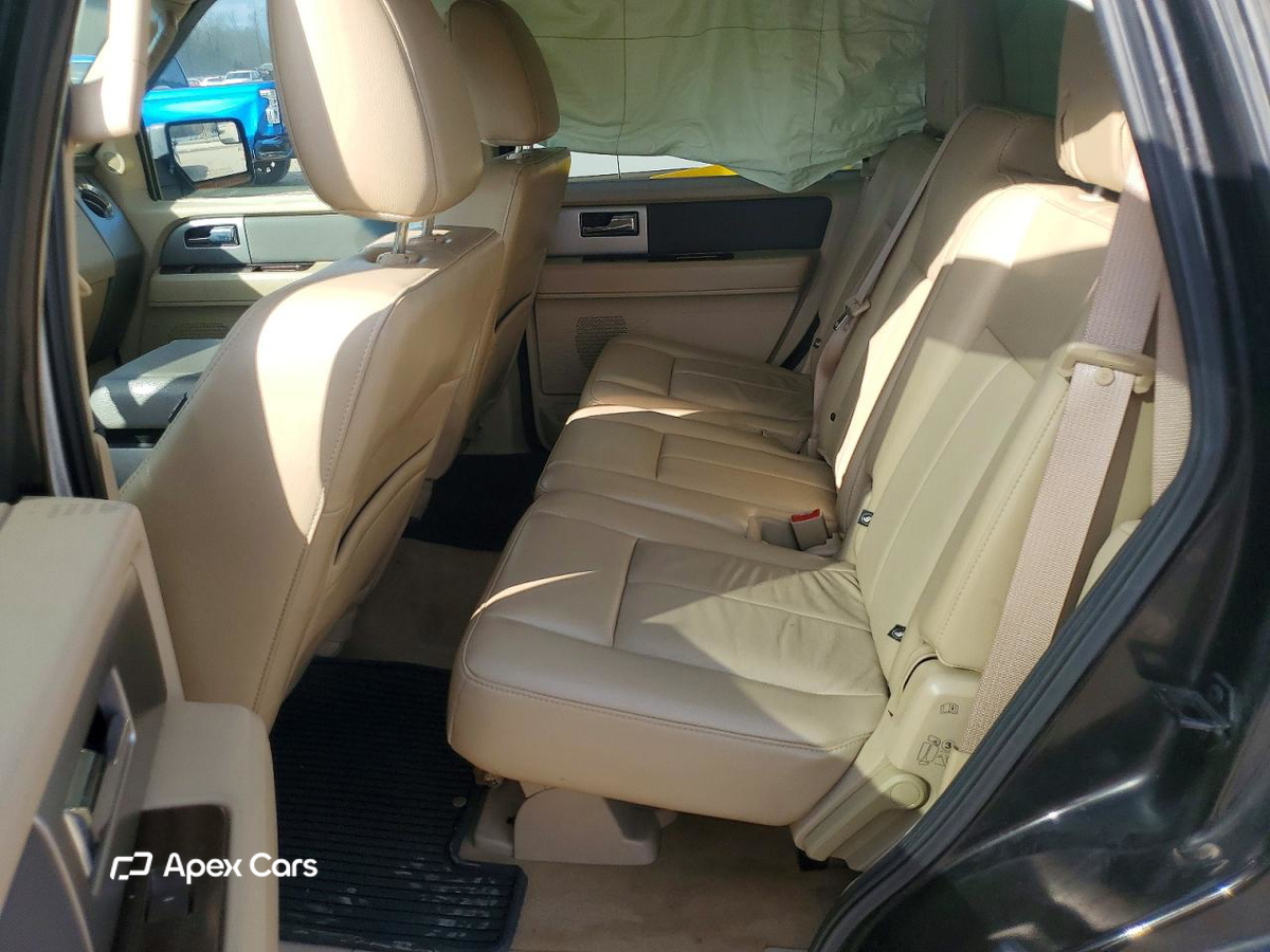 Ford Expedition 2013