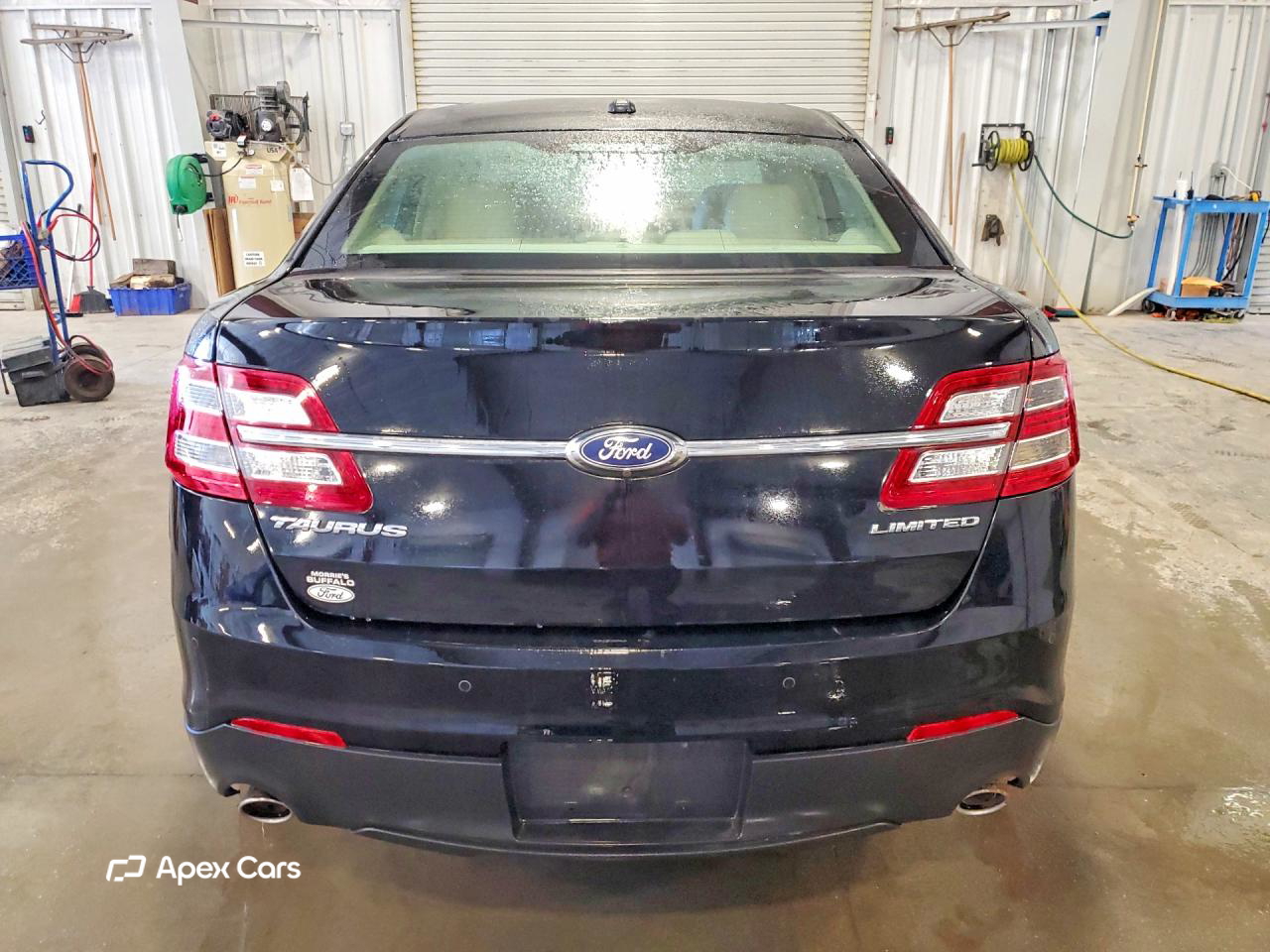 Ford Taurus 2018