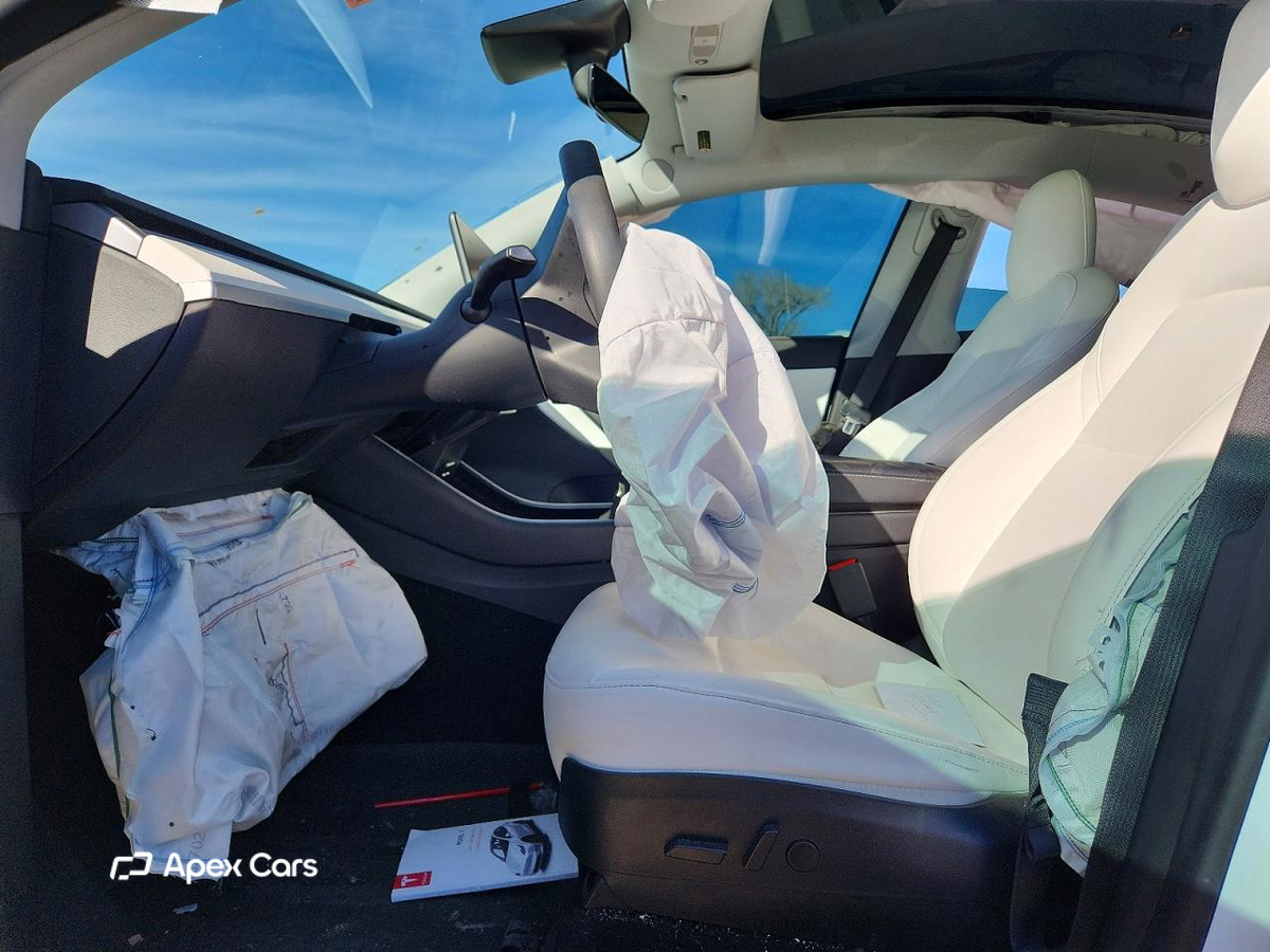 Tesla Model Y 2020