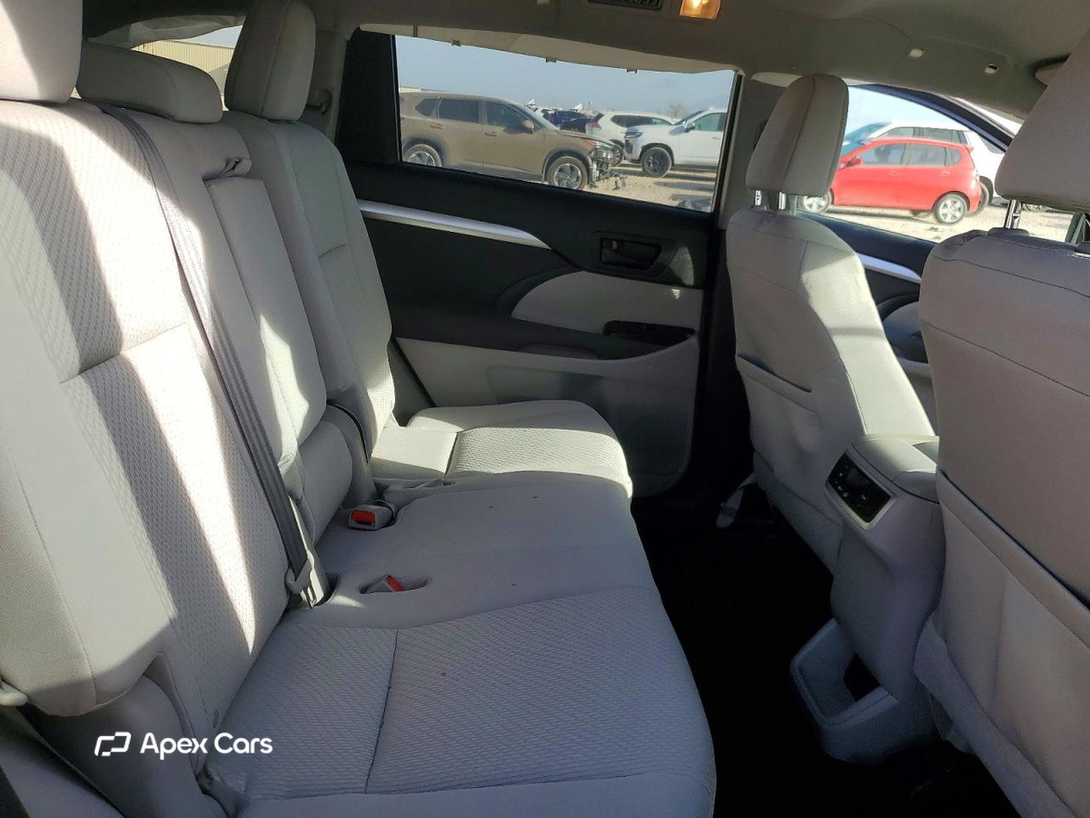 Toyota Highlander 2015