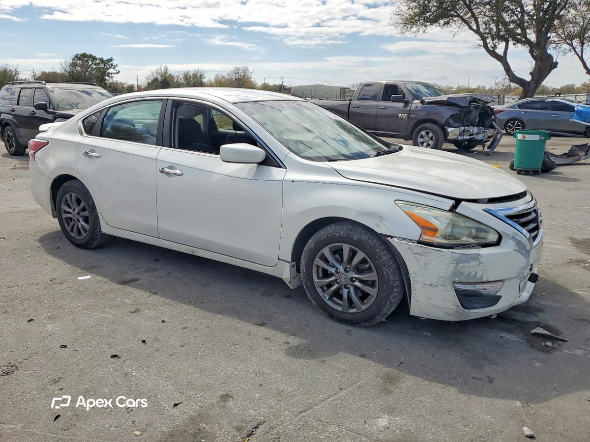 Nissan Altima 2015