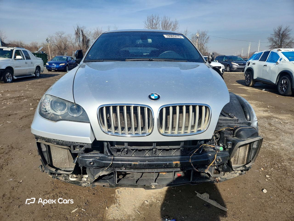 BMW X6 2011