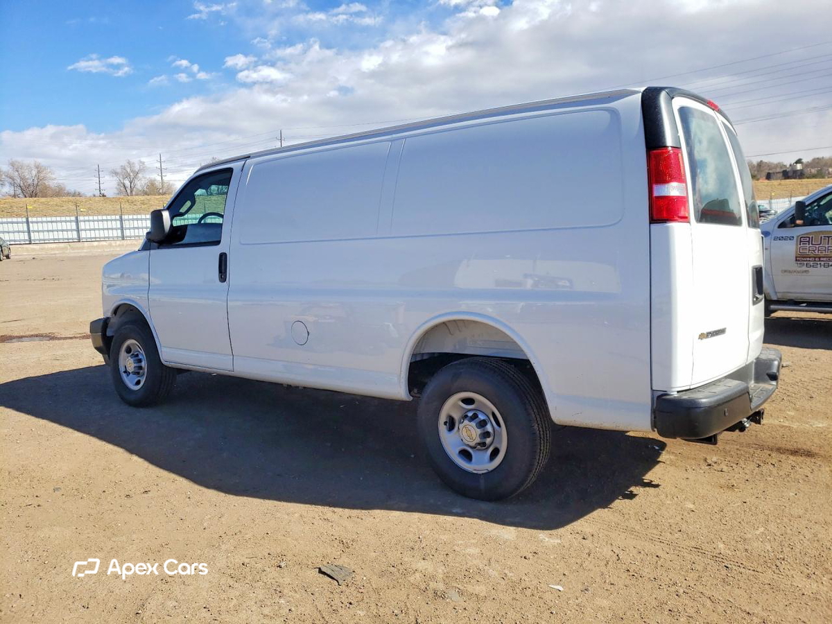 Chevrolet Express 2025