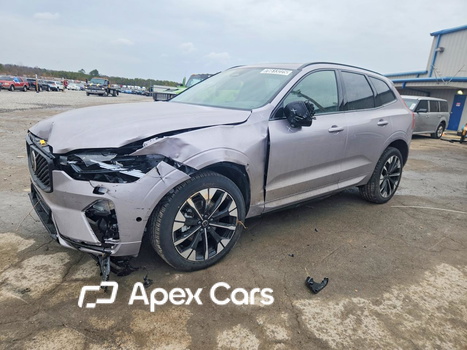 Volvo XC60 2026 - Image 1 of 13