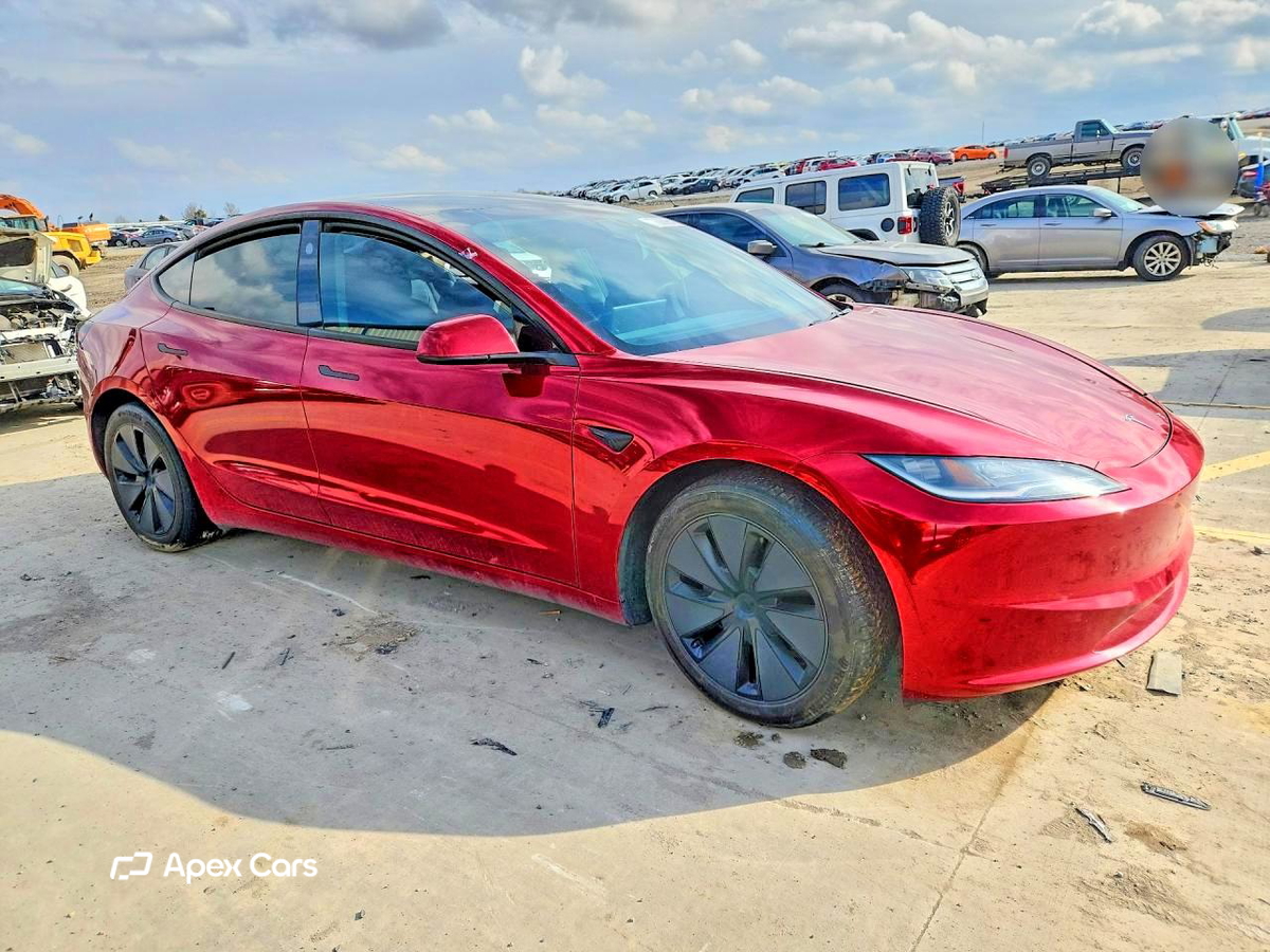 Tesla Model 3 2024
