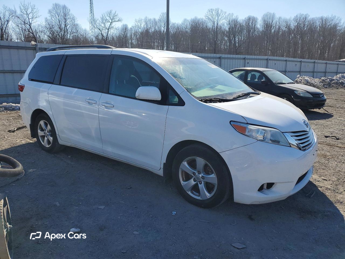 Toyota Sienna 2017