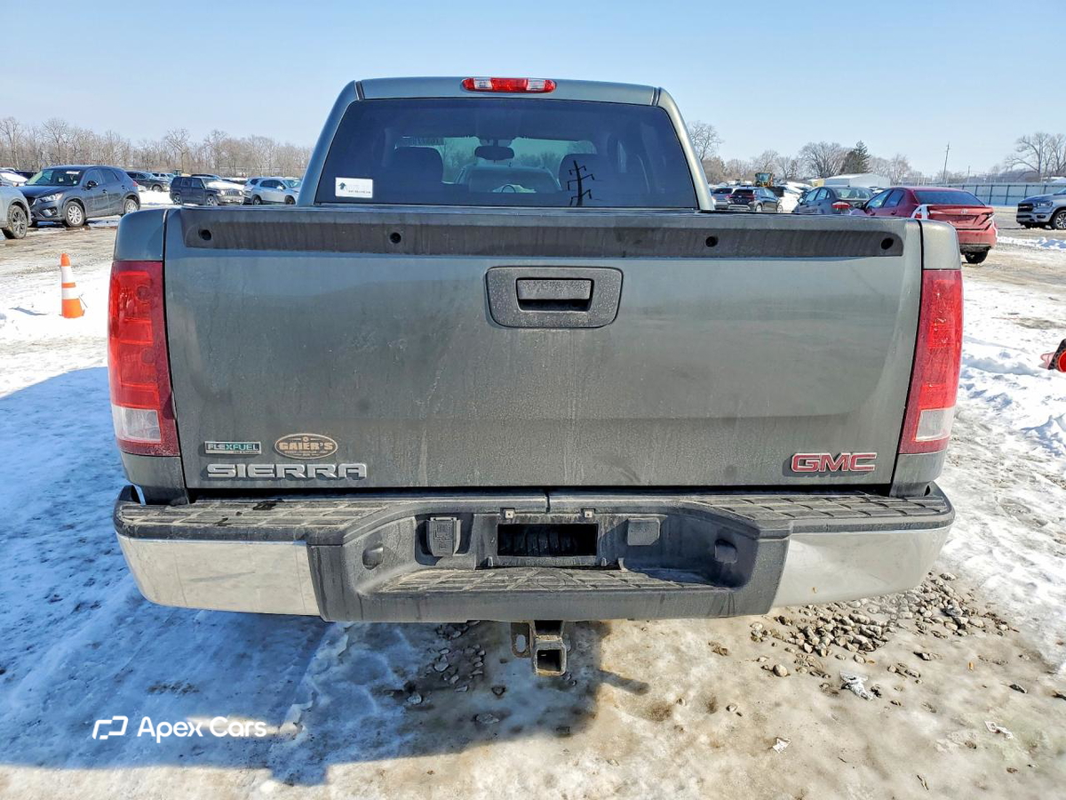 GMC Sierra 2011
