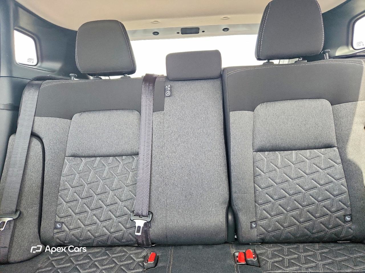 Nissan Kicks 2025