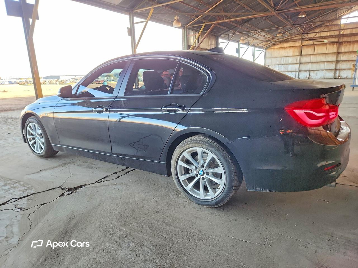 BMW Series 3 2017