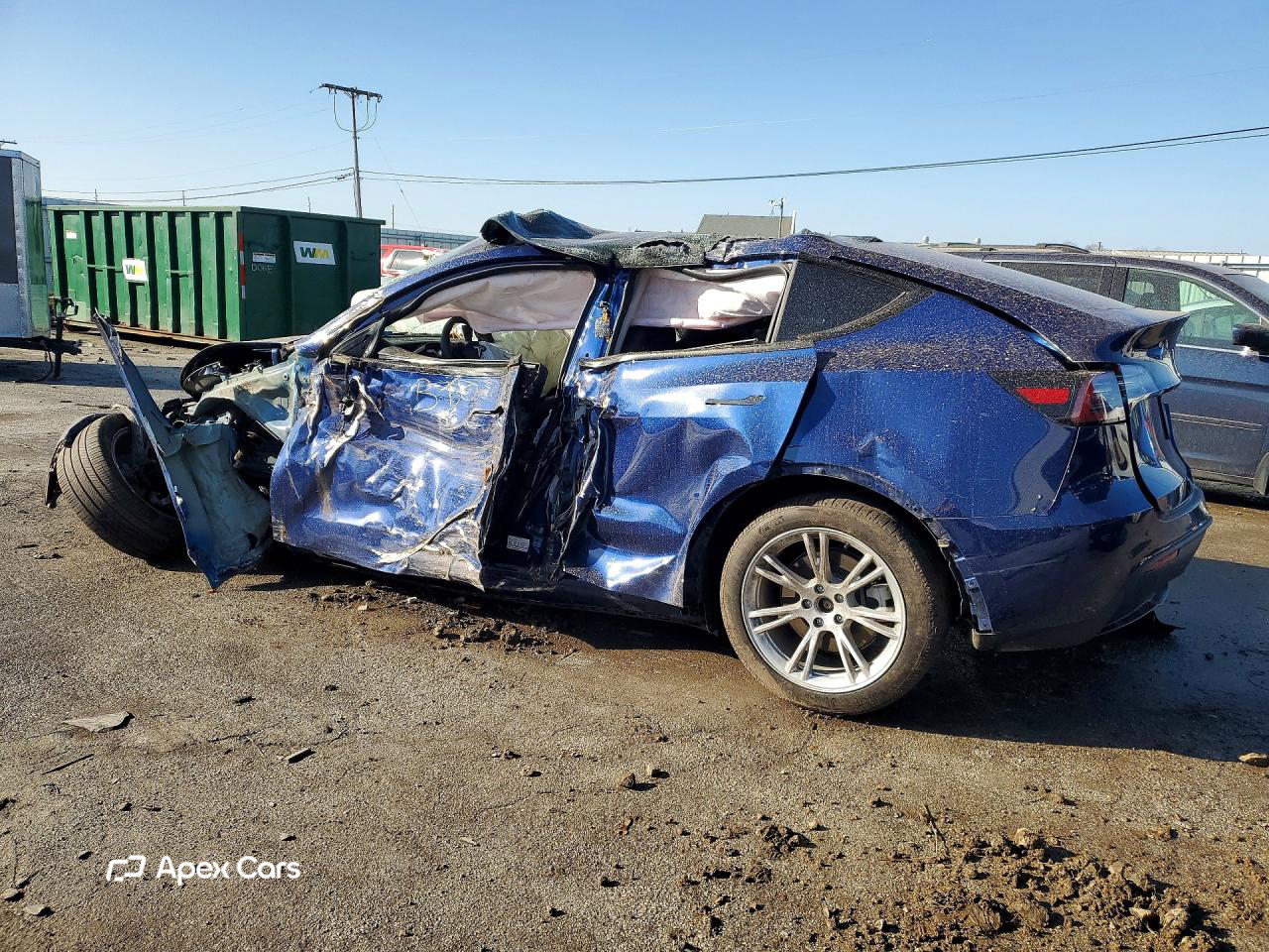 Tesla Model Y 2024