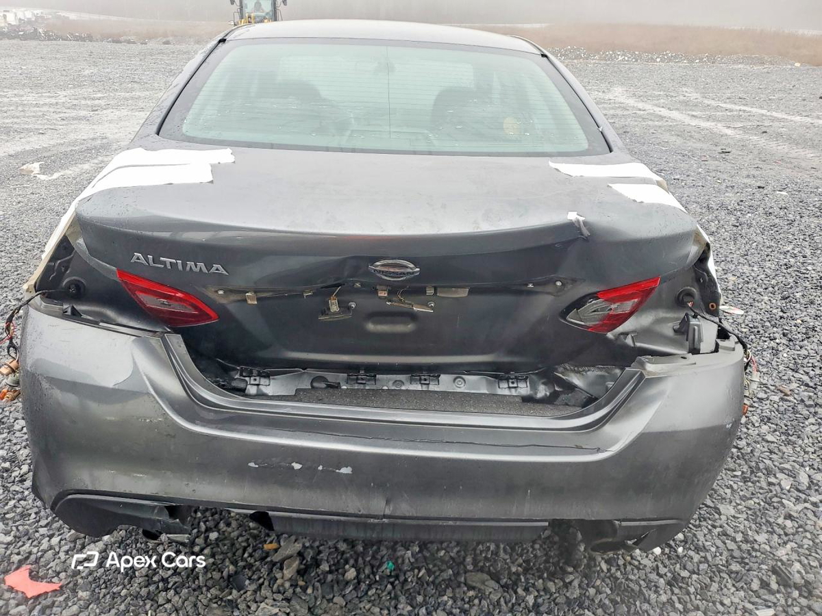 Nissan Altima 2018