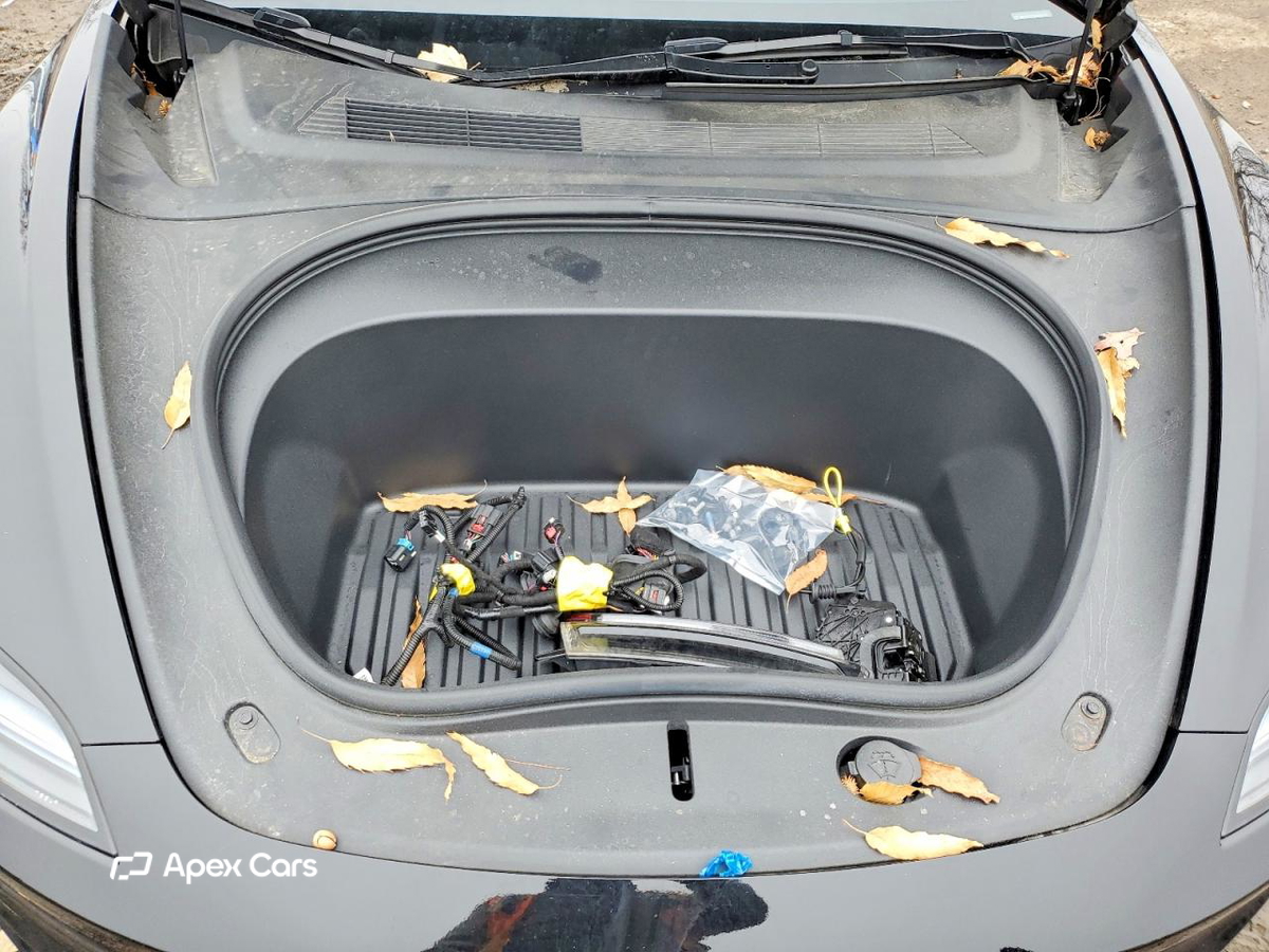 Tesla Model 3 2025